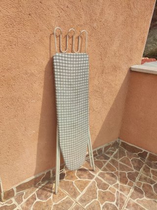 Tabla de planchar plegable