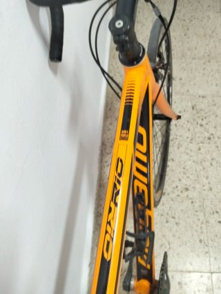 Bicicleta de carretera Megamo