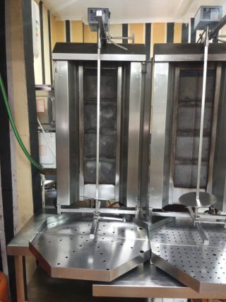 Asador de kebab profesional