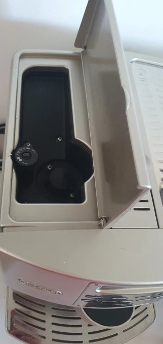 Cafetera DeLonghi Magnifica Automática Cappuccino