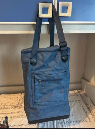 Carrello spesa blu