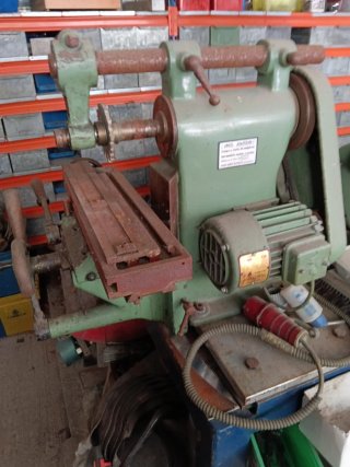 Lote Pequeñas Máquinas Herramienta Taller