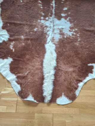 Alfombra Piel de Vaca auténtica .Grande Salón
