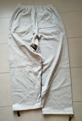 Pantaloni jogger Mertra Taglia M prezzo trattabile