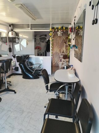 Peluquería se traspasa