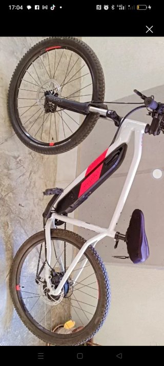 Bicicleta eléctrica montaña 29 batería