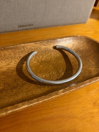 Pulsera rígida acero plateada