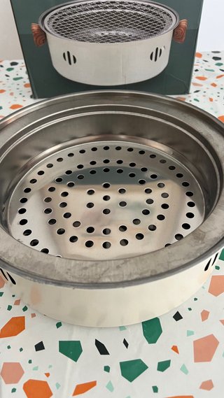 Barbacoa sin humo beige y plata