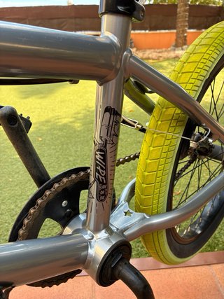 Bicicleta BMX Aluminio 20” 360º