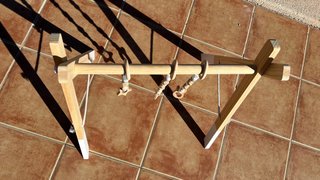 Gimnasio de madera para bebé