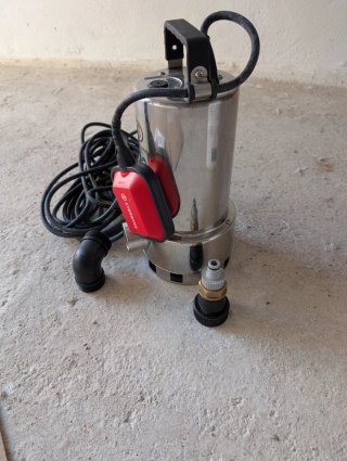 Bomba de agua sumergible Sterwins 1000W