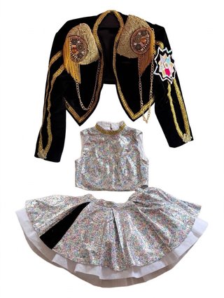 Traje Fiesta Keipo Negro y Plateado