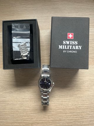 Reloj Swiss Military Azul y Plata