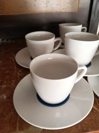 Juego de 6 tazas de porcelana