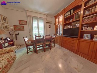 Piso en venta en Zona Centro en Córdoba