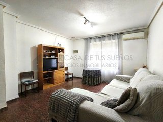 Chalet en venta en Plaza Castelar - Mercado Central en Elda