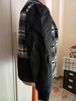 Giubbino corto a quadri