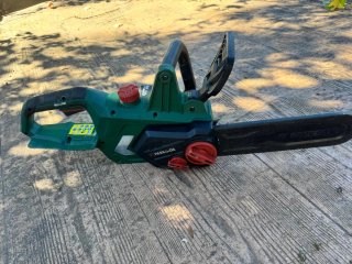 Motosierra Parkside 20V PKSA 20-Li B2
