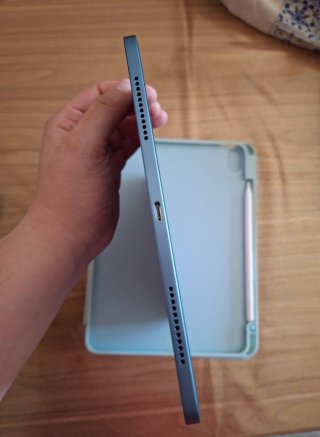 iPad Air 5a Gen + Accessori