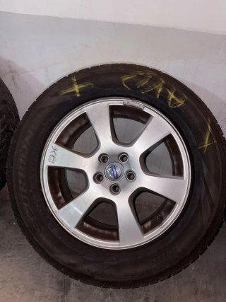 Llantas 235/65 R17 Volvo