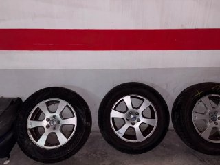 Llantas 235/65 R17 Volvo