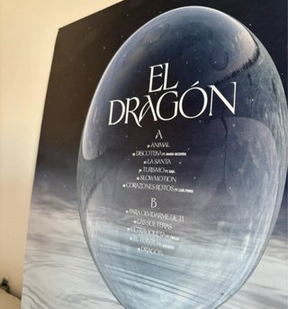 Vinilo Lola Indigo El dragón