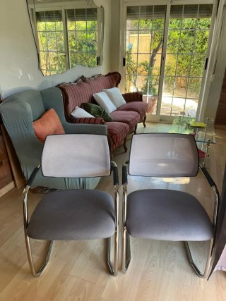 Sillas Cantilever Tapizadas