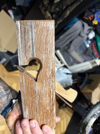 cepillo de carpintero o guillame antiguo de madera