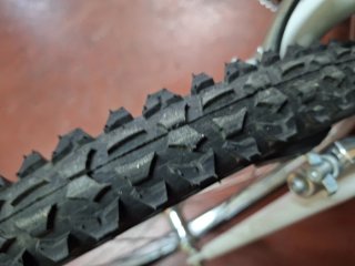 Bicicleta MTB GHT,MONTAÑA, Azul RUEDAS 26"