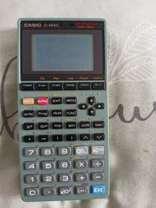Calculadora Gráfica Casio fx-6900G