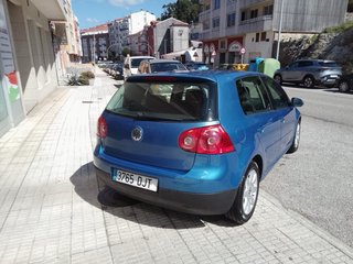 Volkswagen Golf V 1.9 tdi sportline