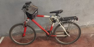 Bicicleta BH Specialized con silla infantil