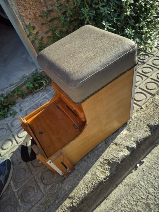 Cajón de pesca antiguo