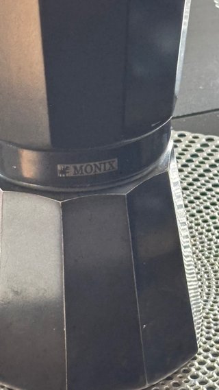 Cafetera Italiana Monix 12 Tazas Negra