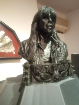 Busto Iron Maiden Bruce Dickinson