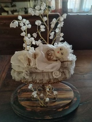 Maria Bambina in teca Sacra