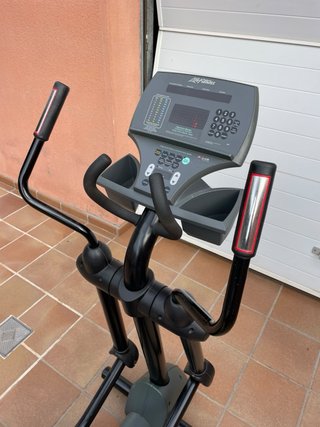 Bicicleta Elíptica Life Fitness