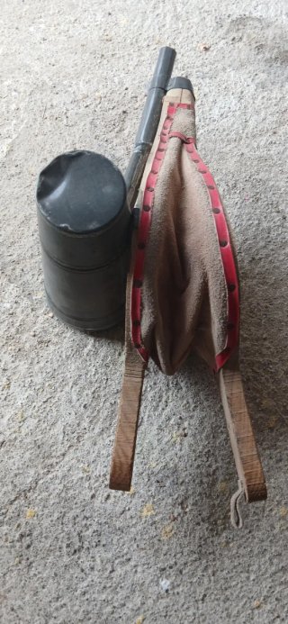 Fuelle sulfatador antiguo madera y cuero