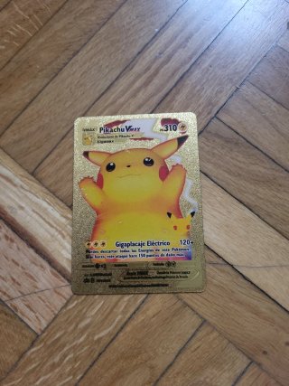 4 Cartas Pokémon Pikachu V, VMAX