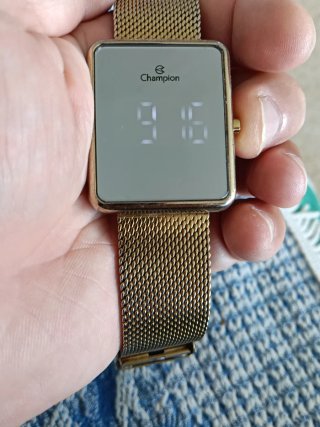 Reloj Champion Digital Dorado