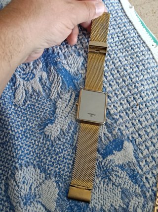 Reloj Champion Digital Dorado
