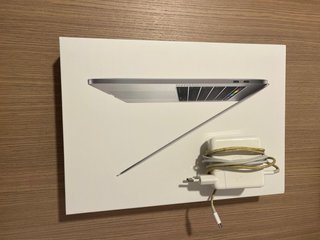 MacBook Pro 15” (2017)