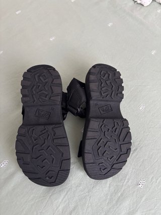 Chanclas negras