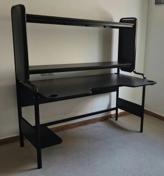 Escritorio Gaming IKEA FREDDE Negro