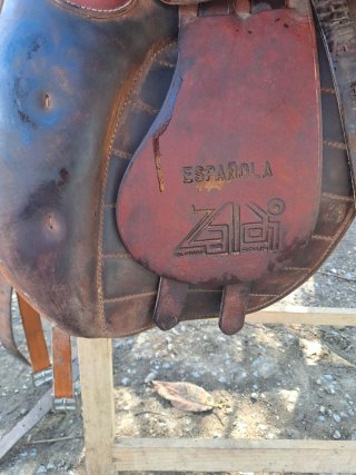 Silla zaldi campera española