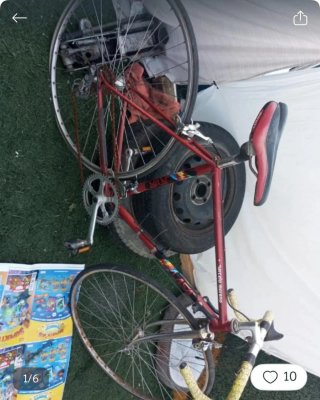 Bicicleta de carretera roja