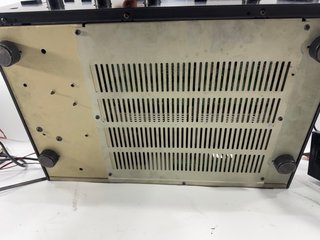 Yamaha AX-400 Amplificador Estéreo Natural Sound