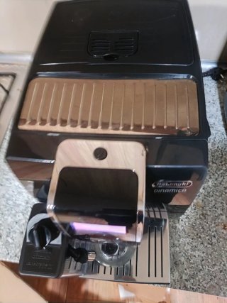 Cafetera DeLonghi Dinamica Automática