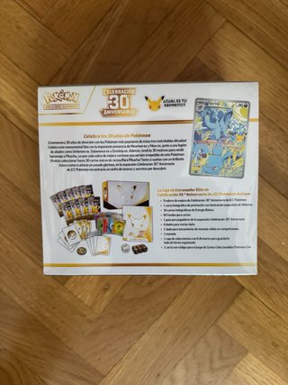 Colección Pokémon Sylveon EX 30 Aniversario