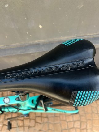 Bianchi Aria Carbono - Ultegra - Ruedas Carbono